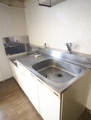 キッチン ファミール鍛冶ヶ谷