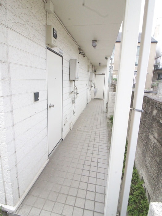 エントランス部分 ヴァンベール高円寺