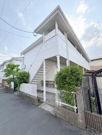 コーポムラサキ