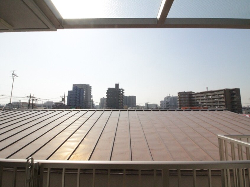 室内からの展望 シャンブル英美Ⅲ