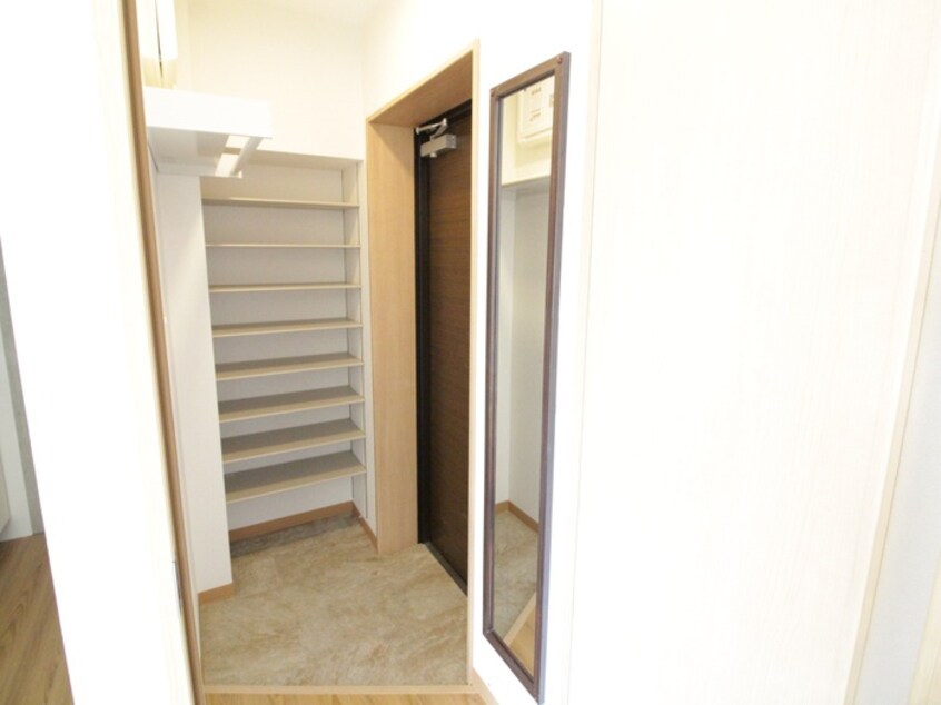 廊下 シャンブル英美Ⅲ