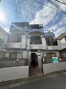アルディハイム北新宿の外観