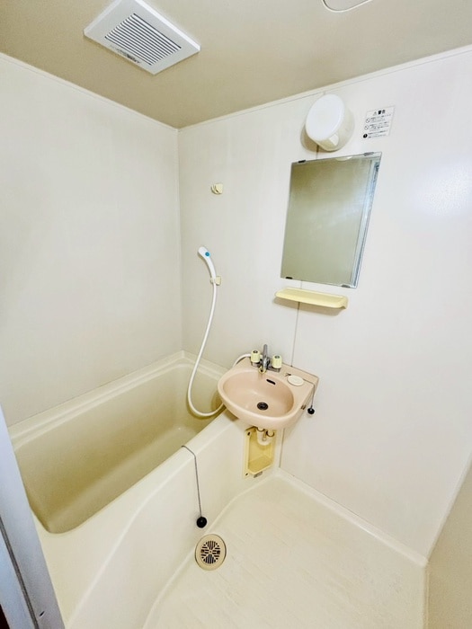 バス／シャワールーム等 フォーレスト１