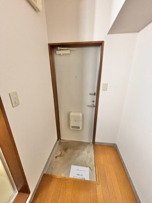 玄関 フォーレスト１