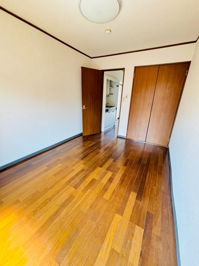 内観写真 フォーレスト１