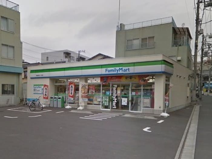 ファミリーマート(コンビニ)まで110m TCRE早稲田