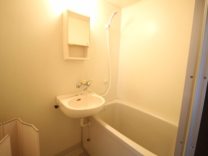 バス／シャワールーム等 エクセレントプラザ