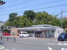 セブンイレブン(コンビニ)まで350m MELDIA西所沢Ⅲ