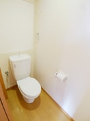 トイレ なつつばき上小