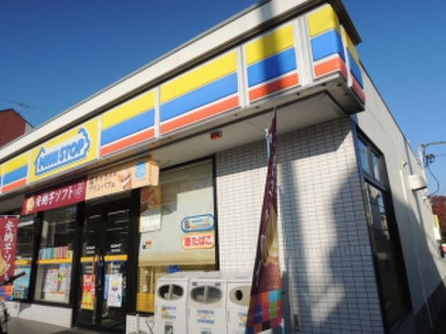 コンビニ(コンビニ)まで500m なつつばき上小