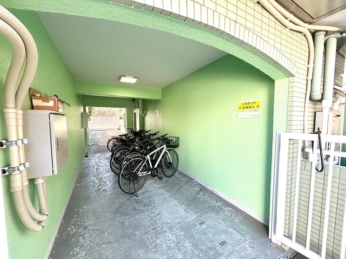 駐輪場 馬引沢ＵＮＩＴ