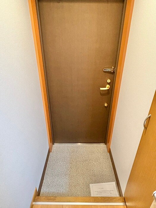 玄関 ジェイ・ジルＢ