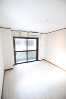 居室 タウンパレスコヤマ