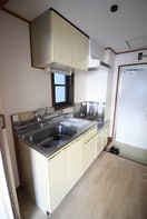 キッチン タウンパレスコヤマ