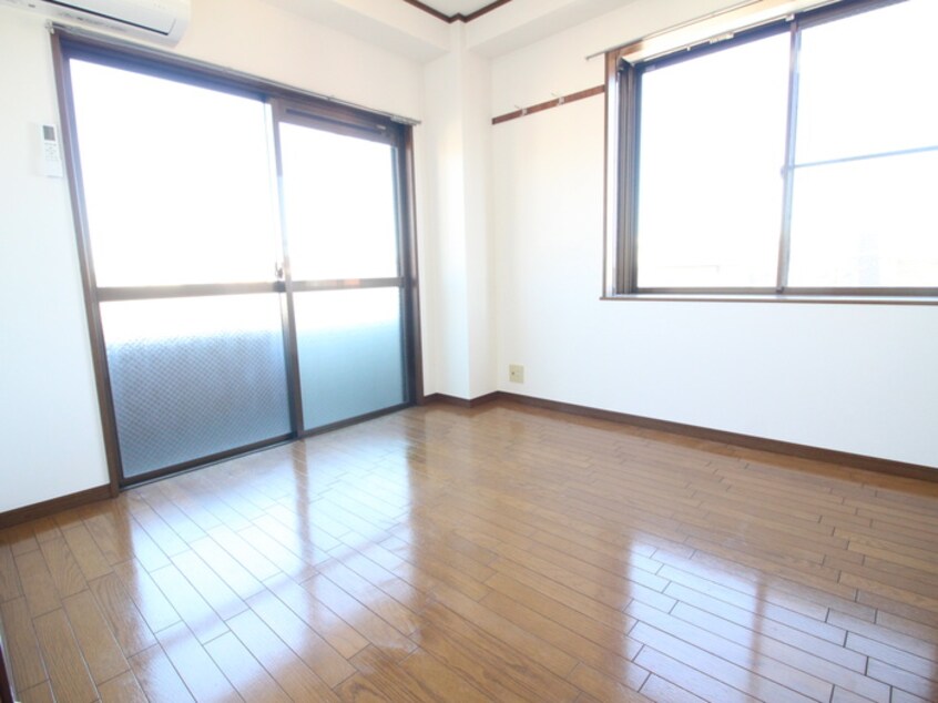 居室 サニ－プレイス