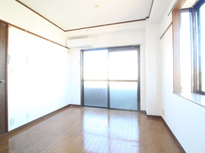 居室 サニ－プレイス