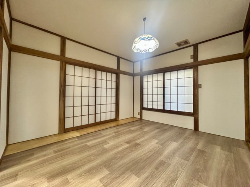 居室 片山戸建て