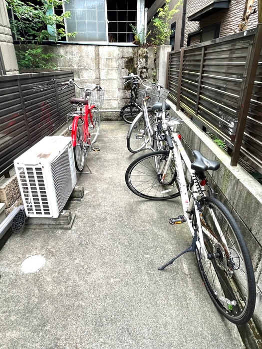 駐輪場 ＴＯＲＯＮＣＯ本郷