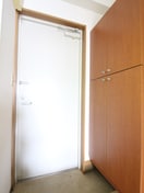 玄関 ソレア－ド中山