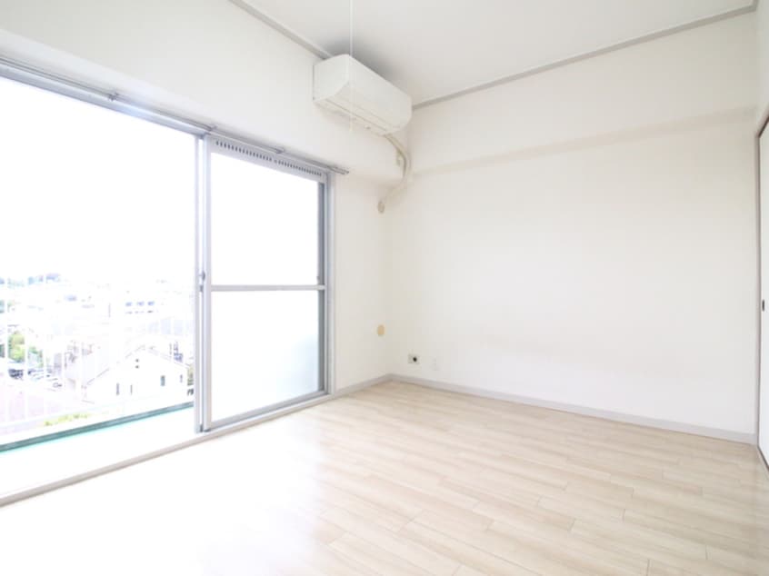 居室 市ヶ尾内野ビル