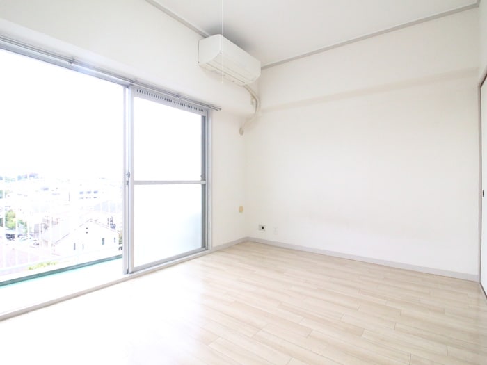 居室 市ヶ尾内野ビル