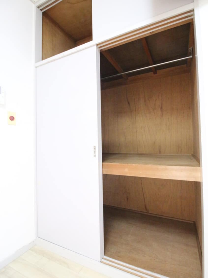 収納 市ヶ尾内野ビル