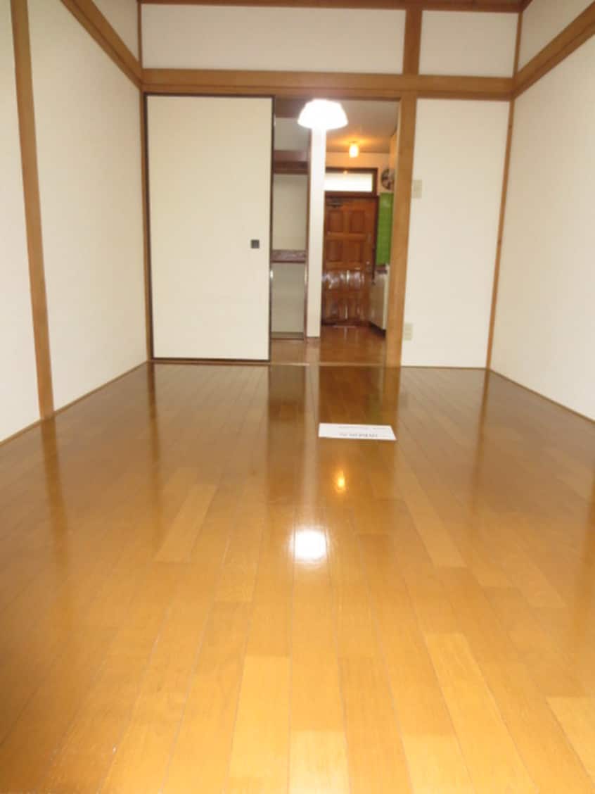 居室 サントムハイツ