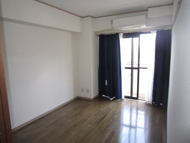 居室 オオサワビル