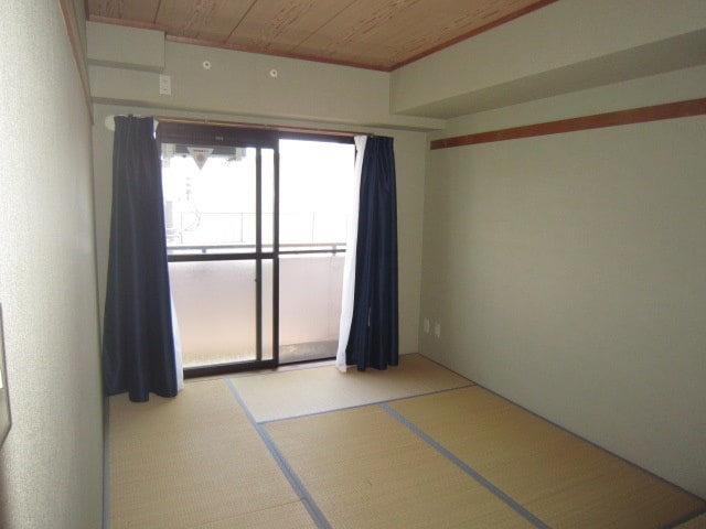 居室 オオサワビル