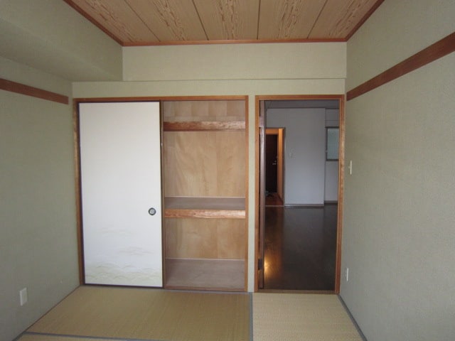 収納 オオサワビル