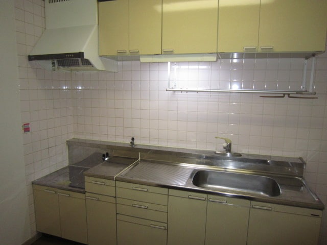 キッチン オオサワビル