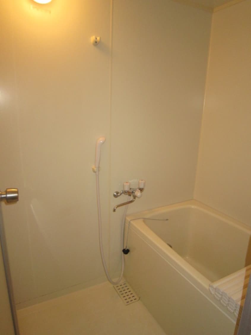 バス／シャワールーム等 オオサワビル