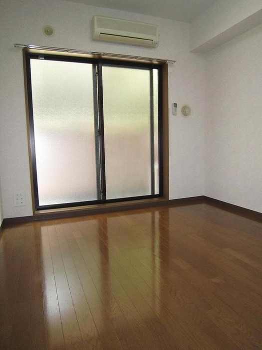 居室 レジデンス・ド・レイ－ヌ