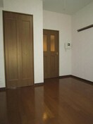 居室 レジデンス・ド・レイ－ヌ