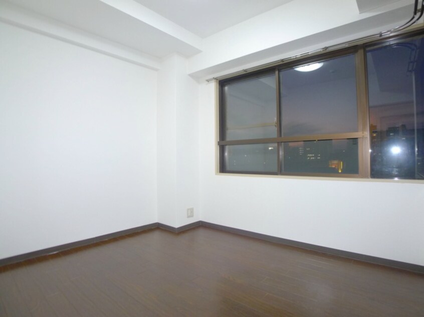 居室 サリシャン市川