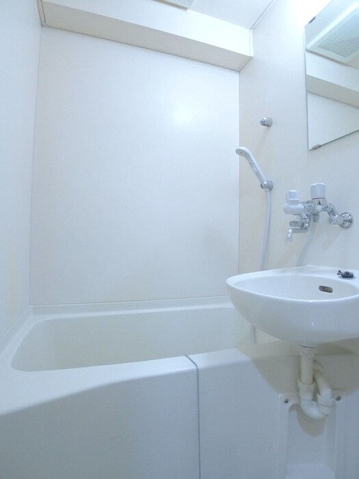 バス／シャワールーム等 サリシャン市川