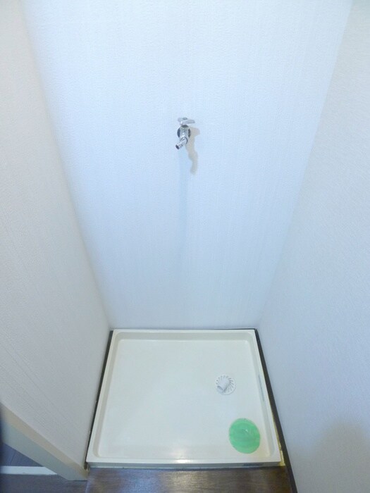 洗濯機置場 サリシャン市川