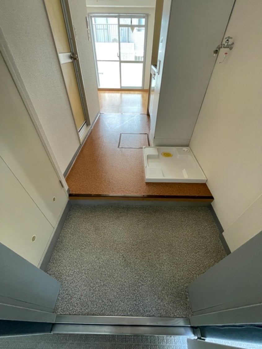 玄関 セシ－ズ新百合丘