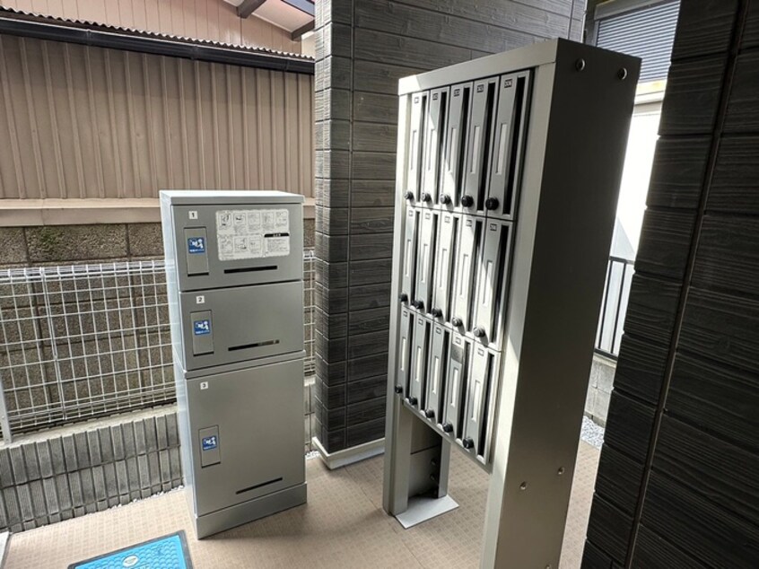 建物設備 リブリ・茜