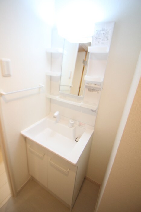 洗面 リブリ・茜