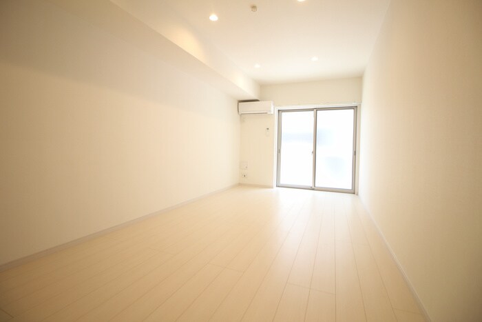 居室 リブリ・茜