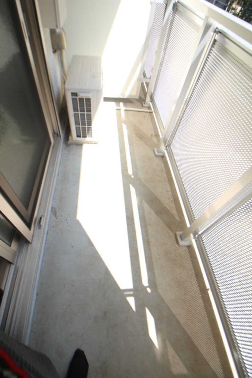 ベランダ・バルコニー リブリ・茜