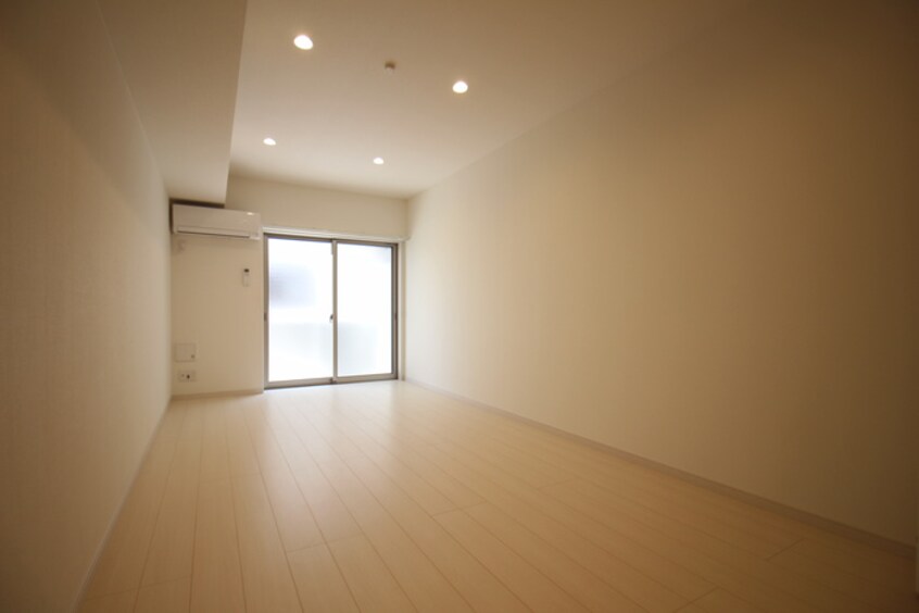 居室 リブリ・茜