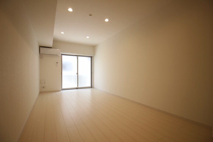 居室 リブリ・茜