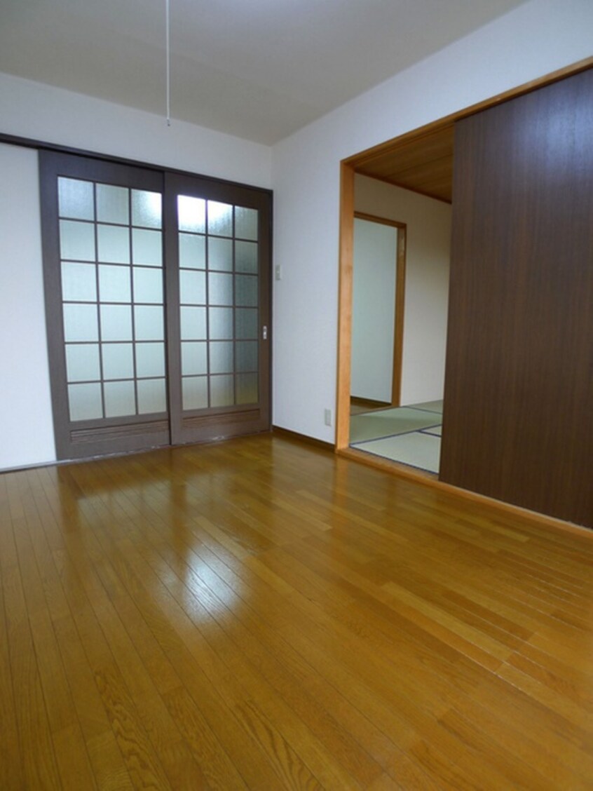 廊下 原第８マンション