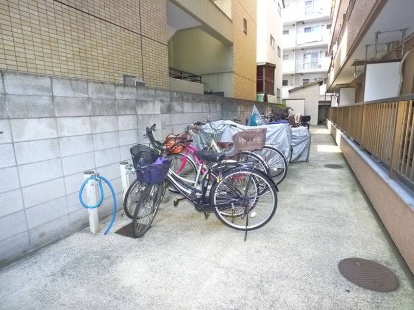 駐輪場 パレ・ドール芙美