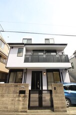 M.A　HAUSE