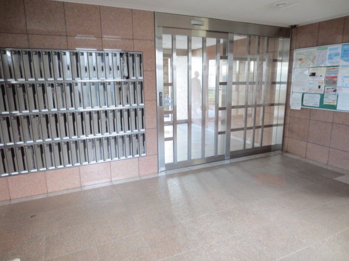 エントランス部分 NASICイチローYNSEハイツ