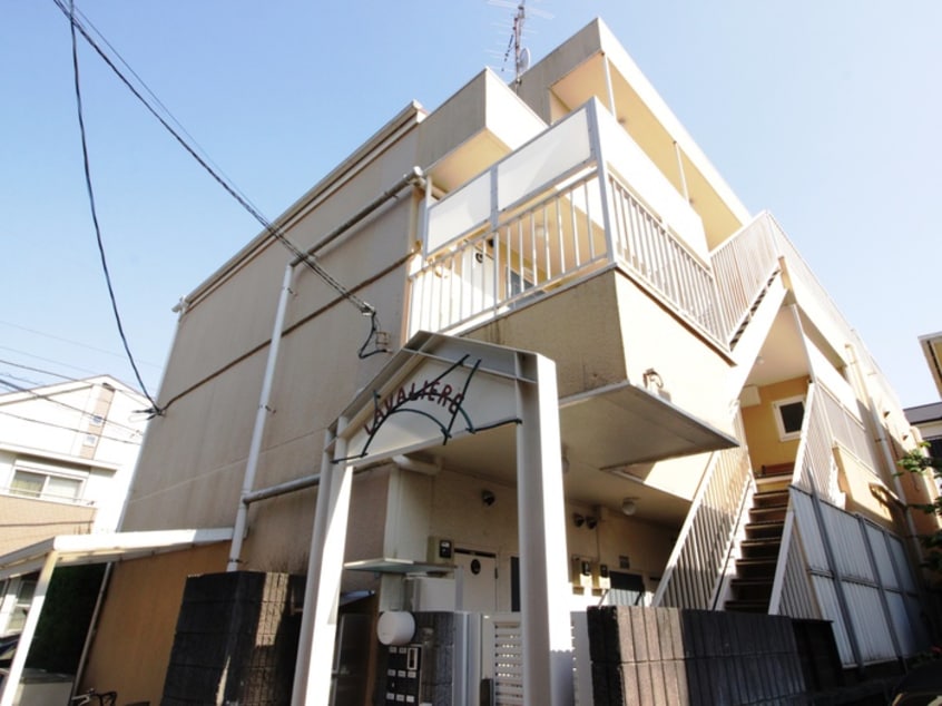 外観写真 ﾗｳﾞ ｱﾘｴｰﾙ