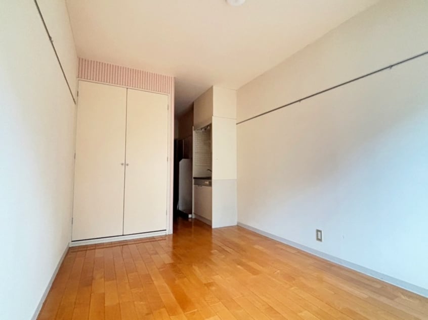 居室 ﾗｳﾞ ｱﾘｴｰﾙ